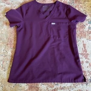 Catarina scrub top